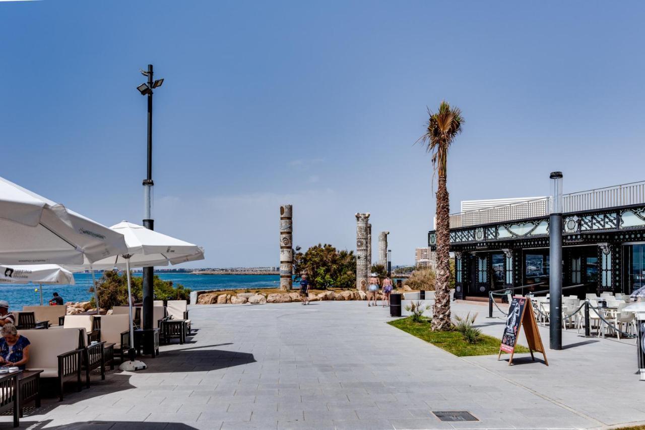 Apartment Studio Relax Almudena Torrevieja Ngoại thất bức ảnh