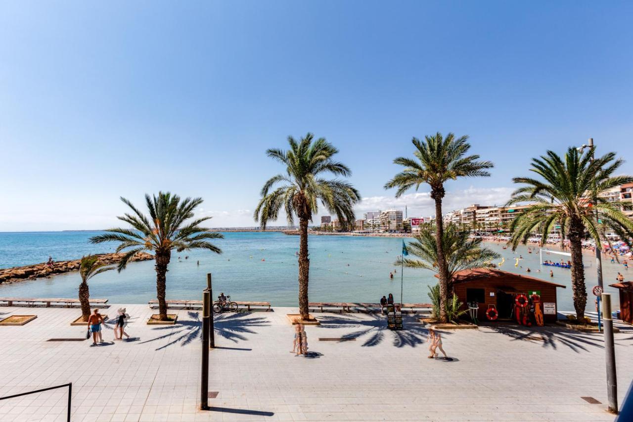 Apartment Studio Relax Almudena Torrevieja Ngoại thất bức ảnh