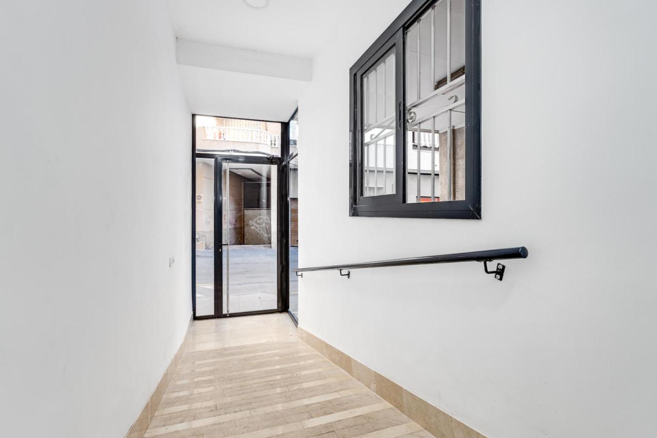 Apartment Studio Relax Almudena Torrevieja Ngoại thất bức ảnh