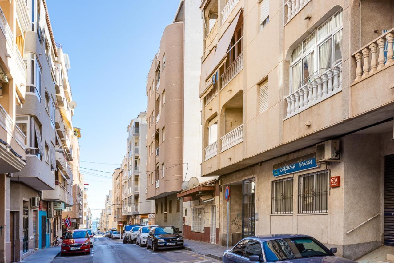 Apartment Studio Relax Almudena Torrevieja Ngoại thất bức ảnh